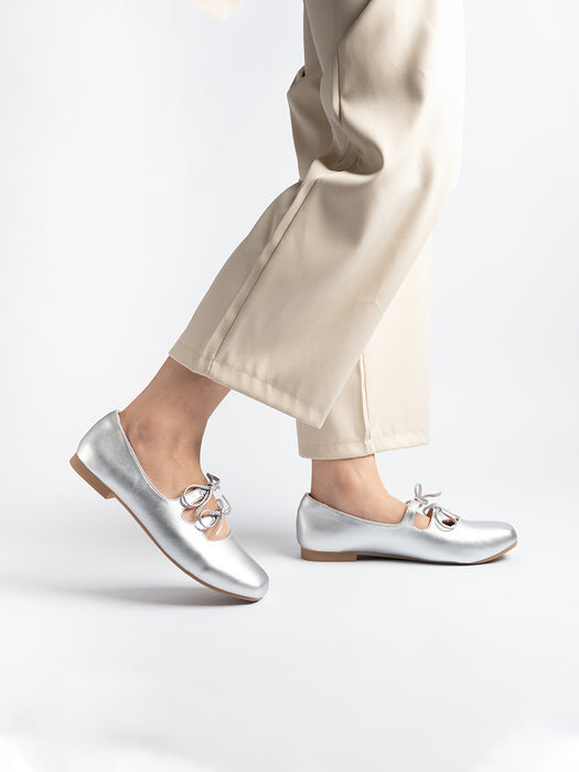Clara Glossy Ribbon Flats