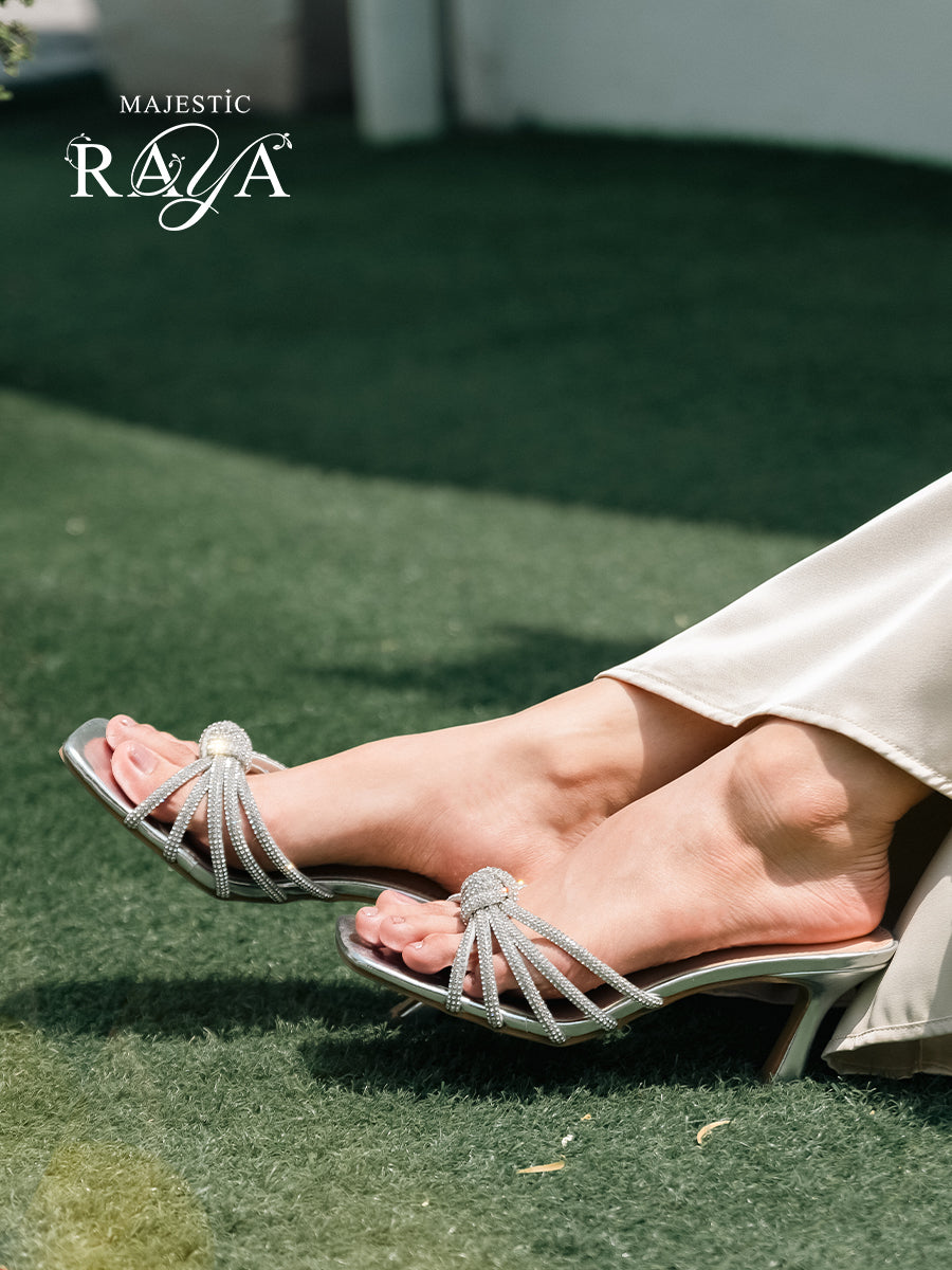 Princess Knot Glitter Mules