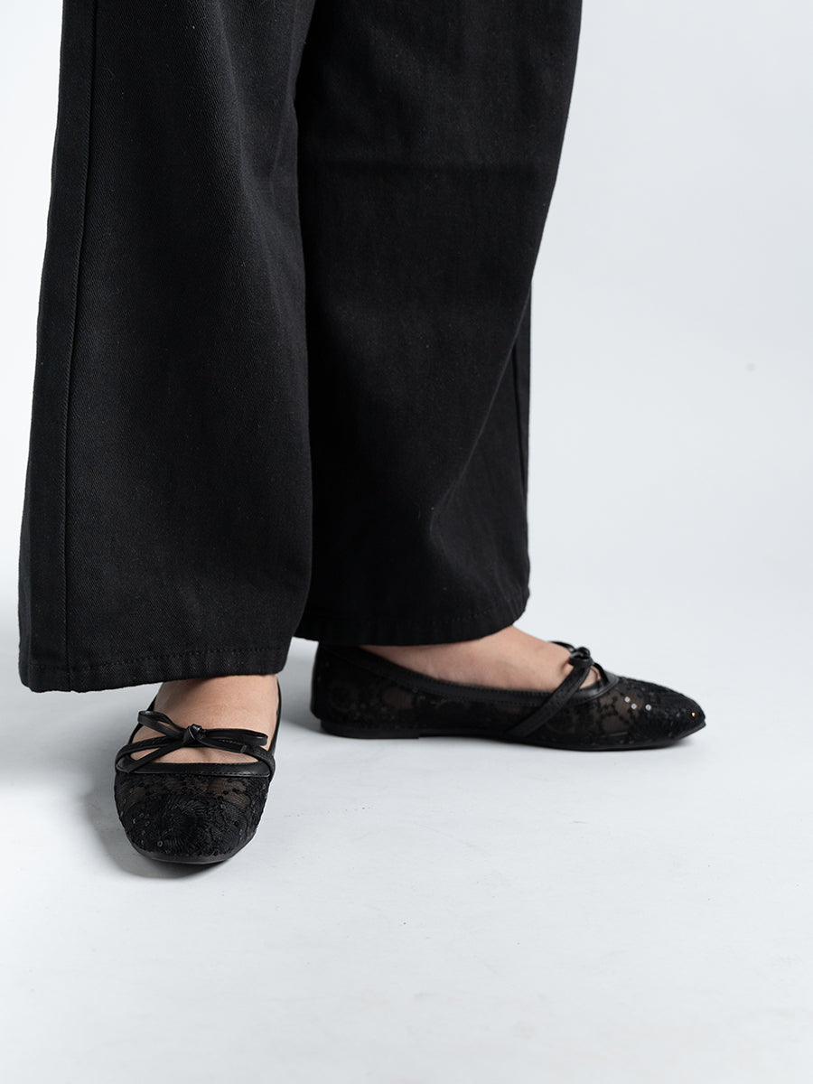 Ezra Lace Ribbon Flats
