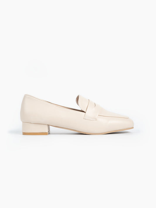 Athea Low Heel Loafers